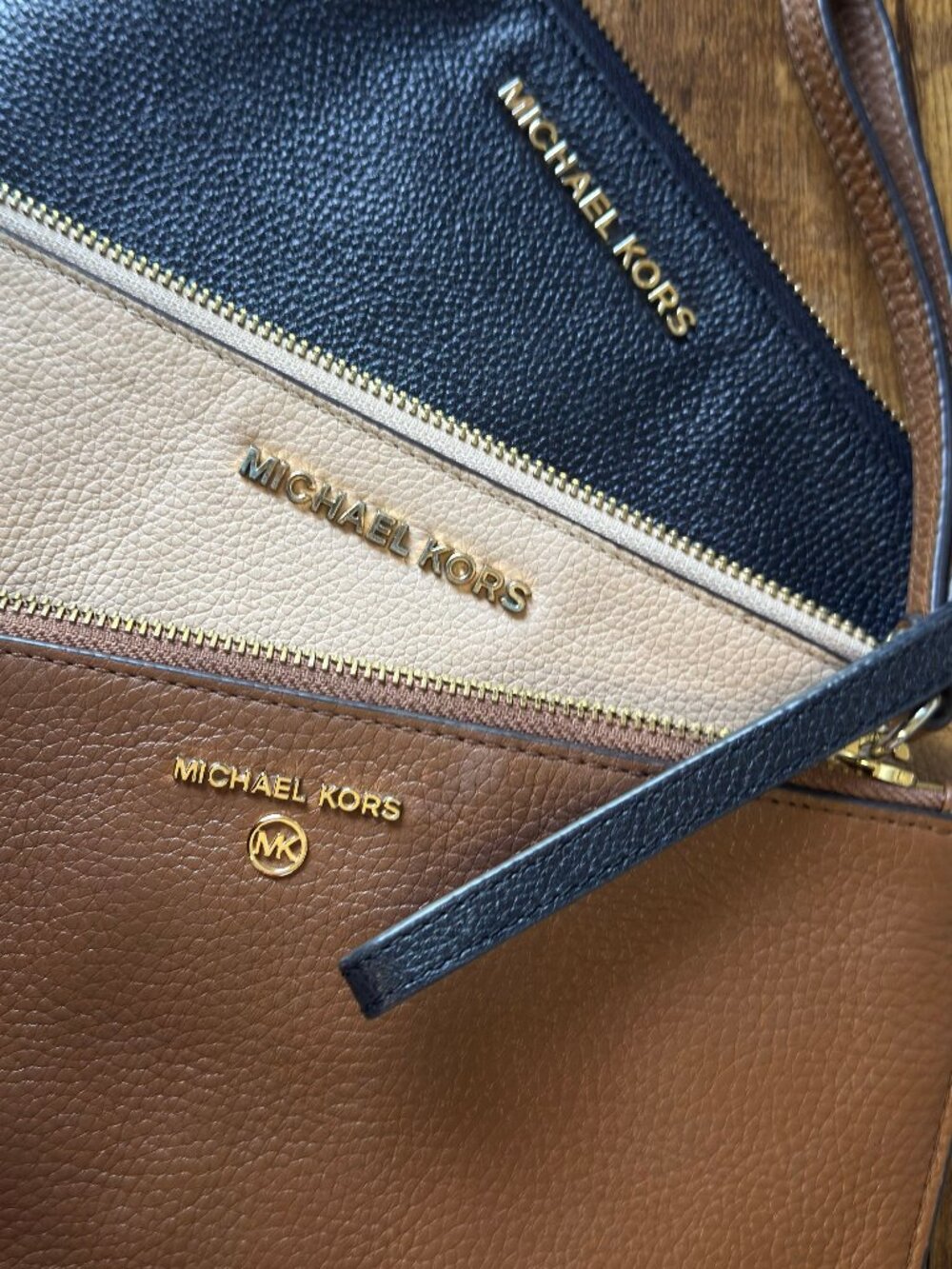 Michael Kors Jet Set Large Zip Pouch Clutch Bundle – Set of 3 Neutral Colors